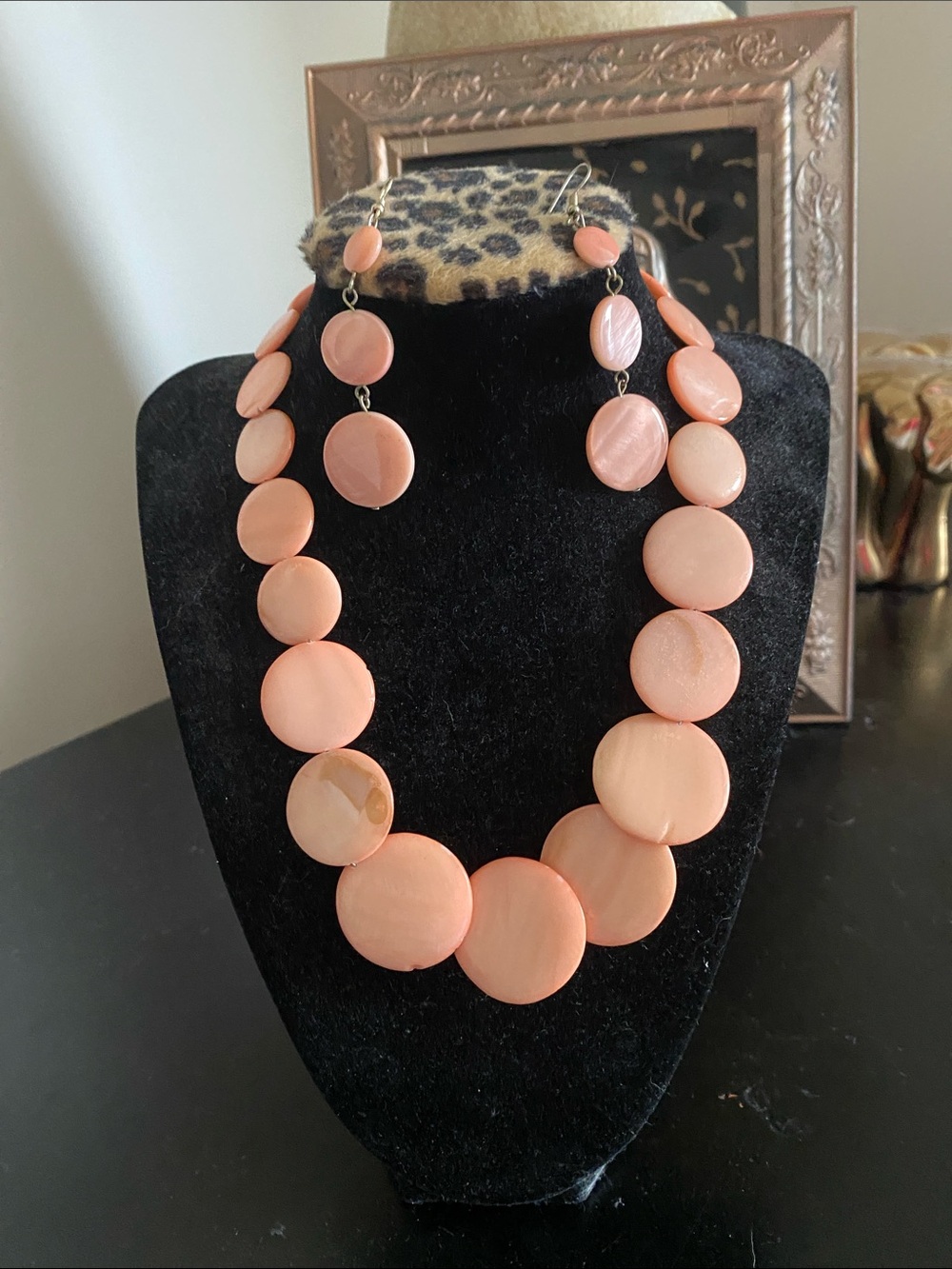 Unbranded Peach Disc Statement Necklace & Earrings Set